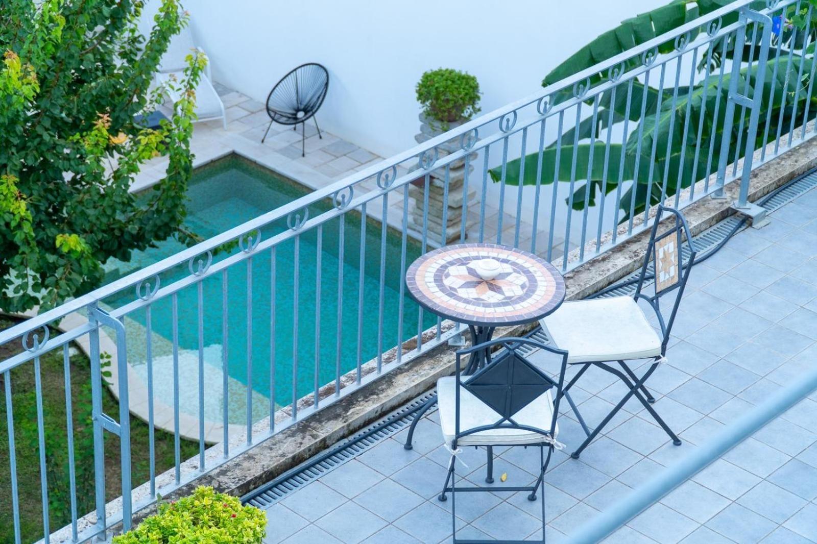 Percebes Exclusive B&B Cutrofiano Exterior foto