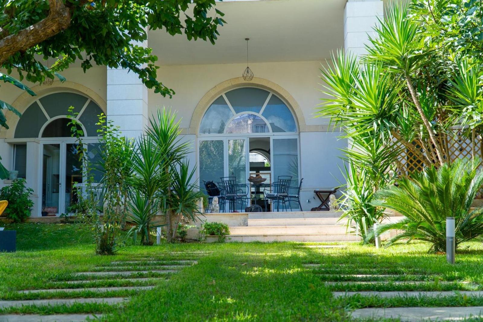 Percebes Exclusive B&B Cutrofiano Exterior foto